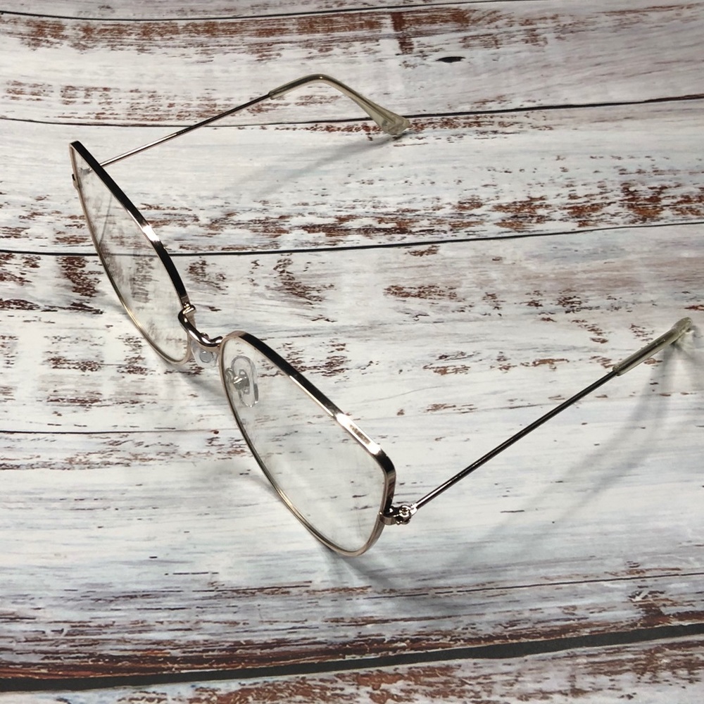🔘Gold Rimmed Cat Eye Glasses
